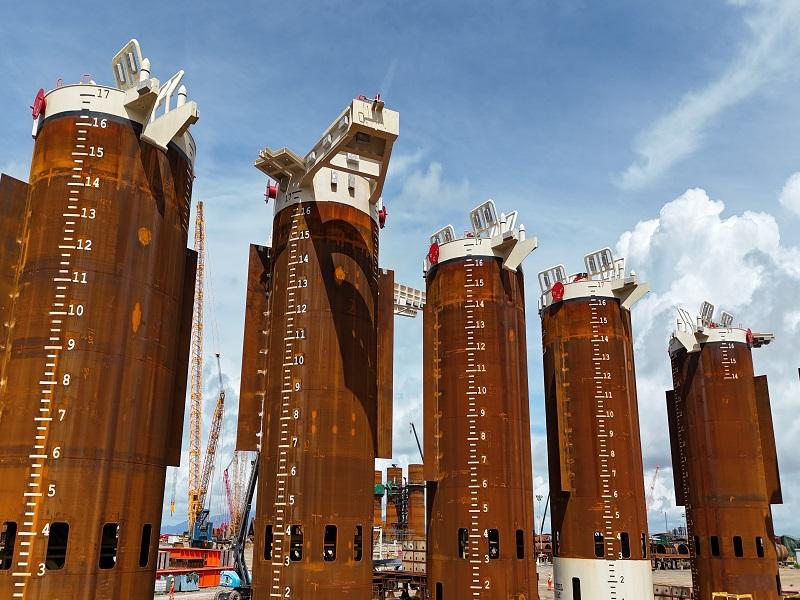 The suction piles built by Zhuhai base for Petrobras was successfully shipped